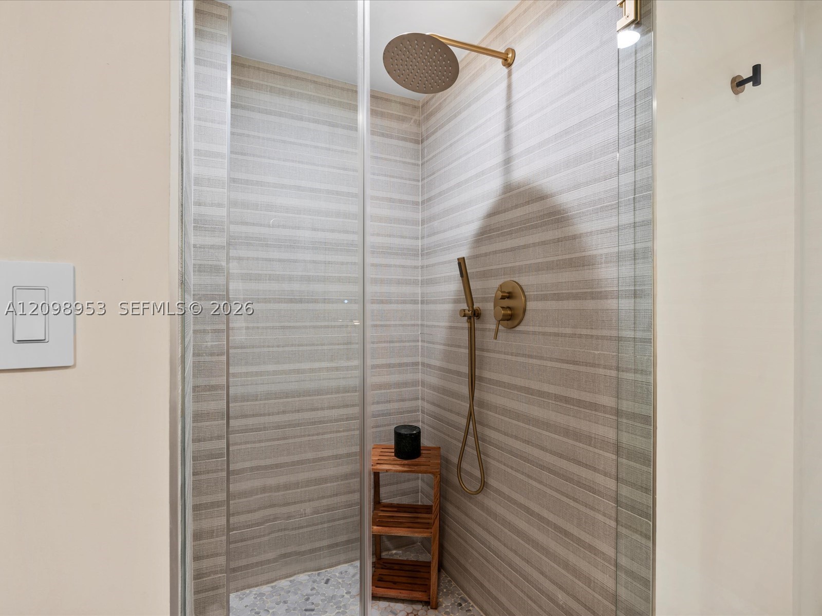 465 Brickell Ave #4905, Miami FL 33131