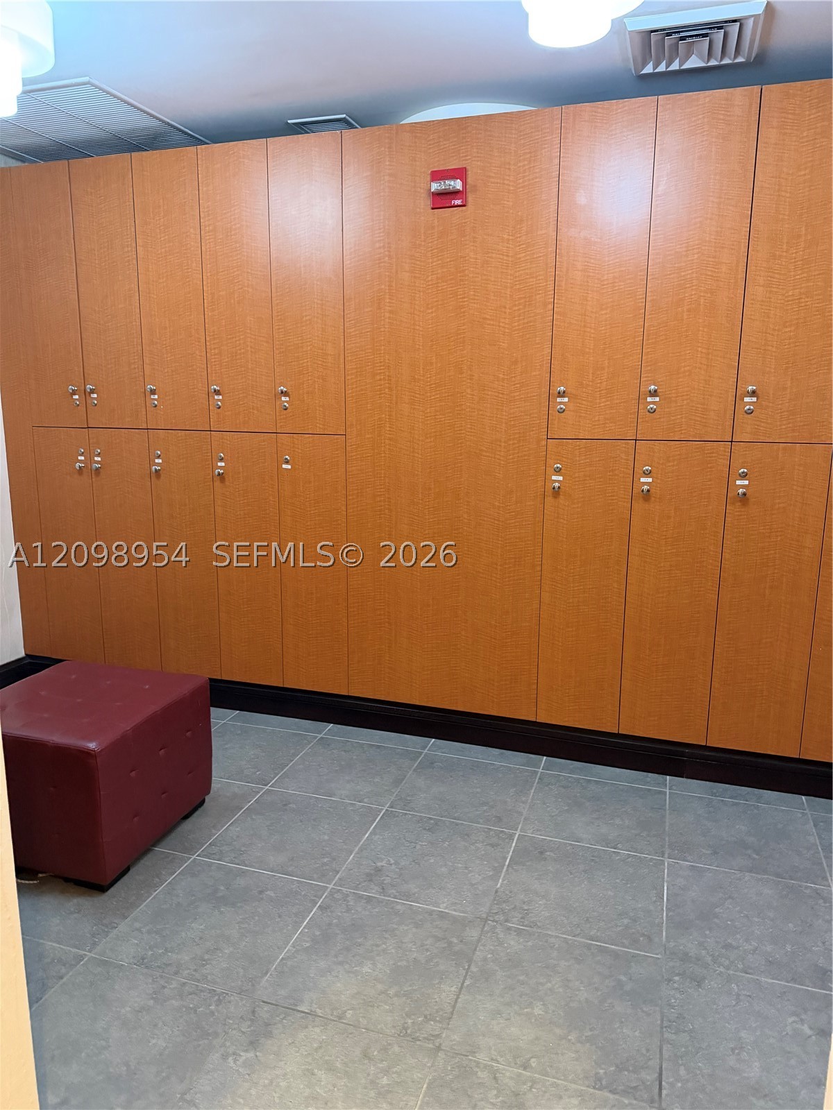 253 NE 2nd St #2405, Miami FL 33132
