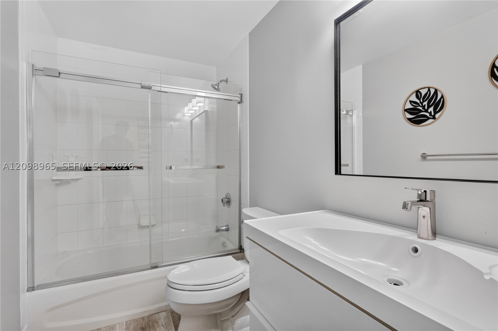 1250 S Miami Ave #1904, Miami FL 33130