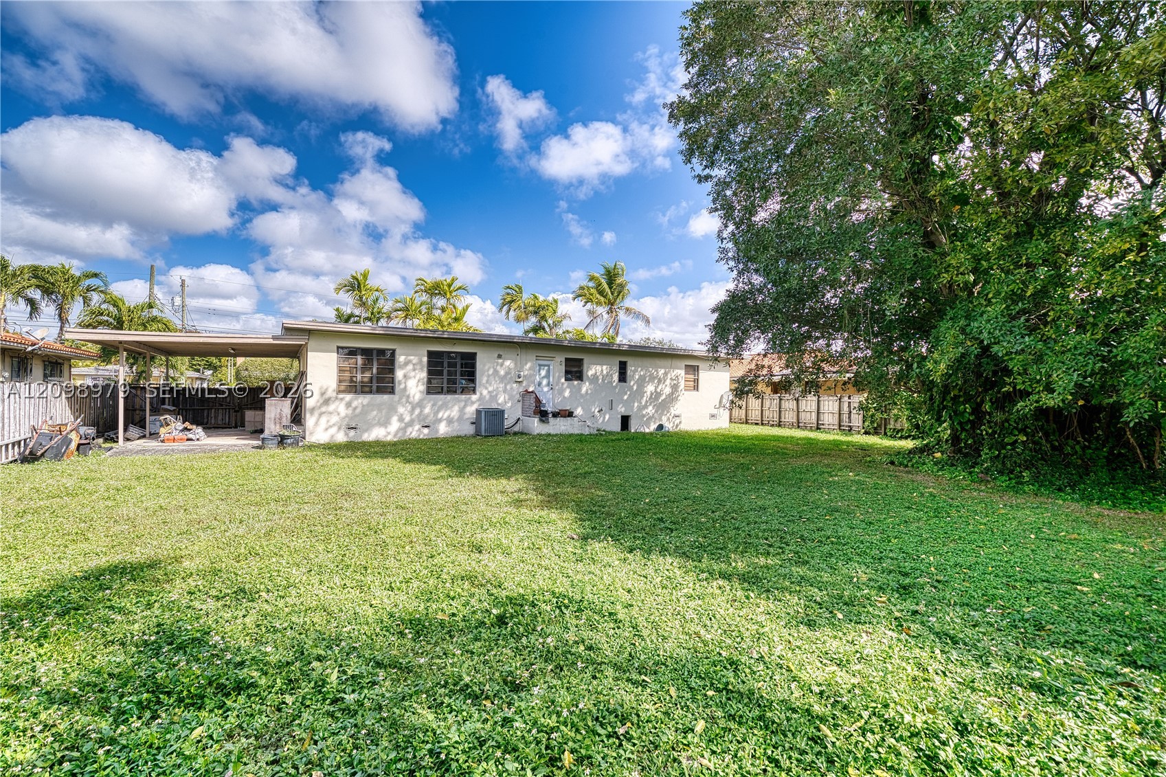 6550 SW 27th St, Miami FL 33155