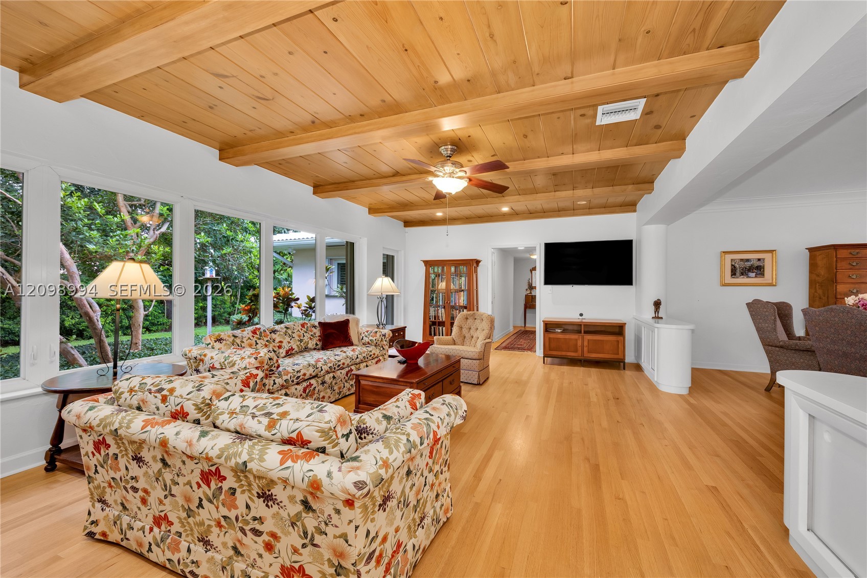 1245 Algardi Ave, Coral Gables FL 33146
