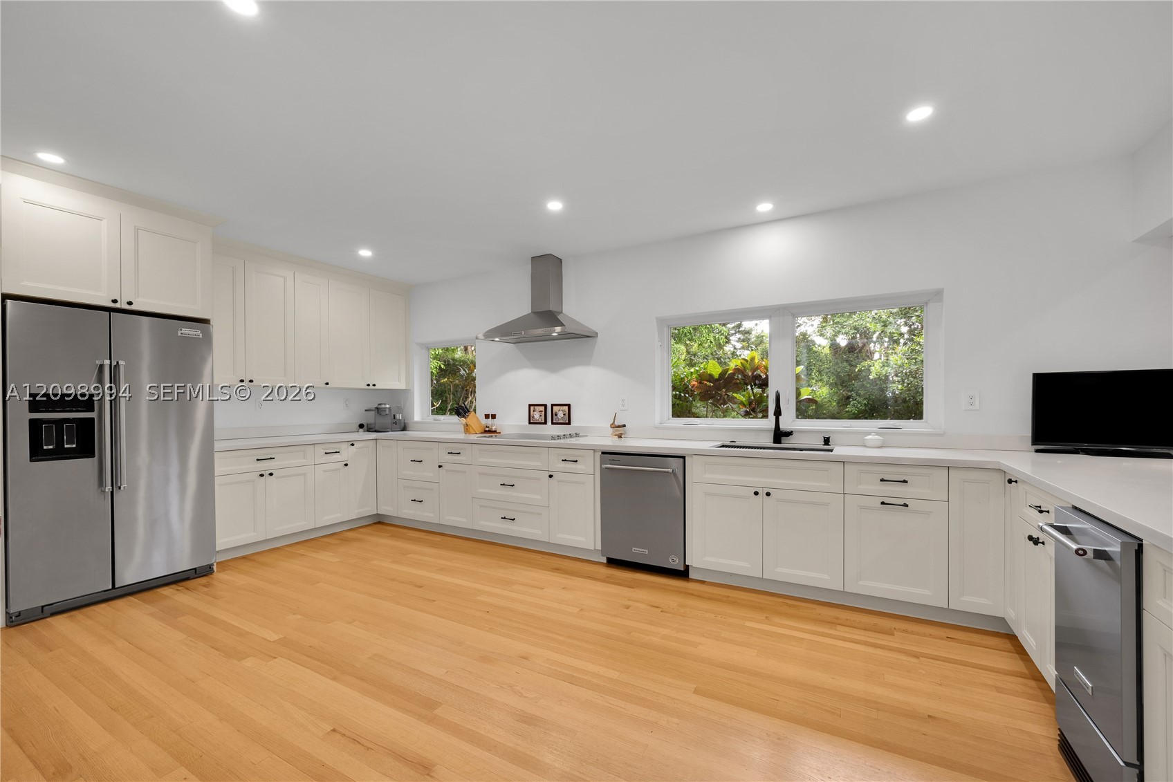 1245 Algardi Ave, Coral Gables FL 33146