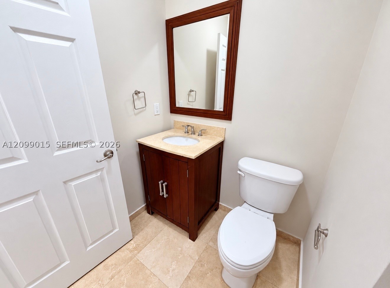 10711 NW 75th Ln, Doral FL 33178