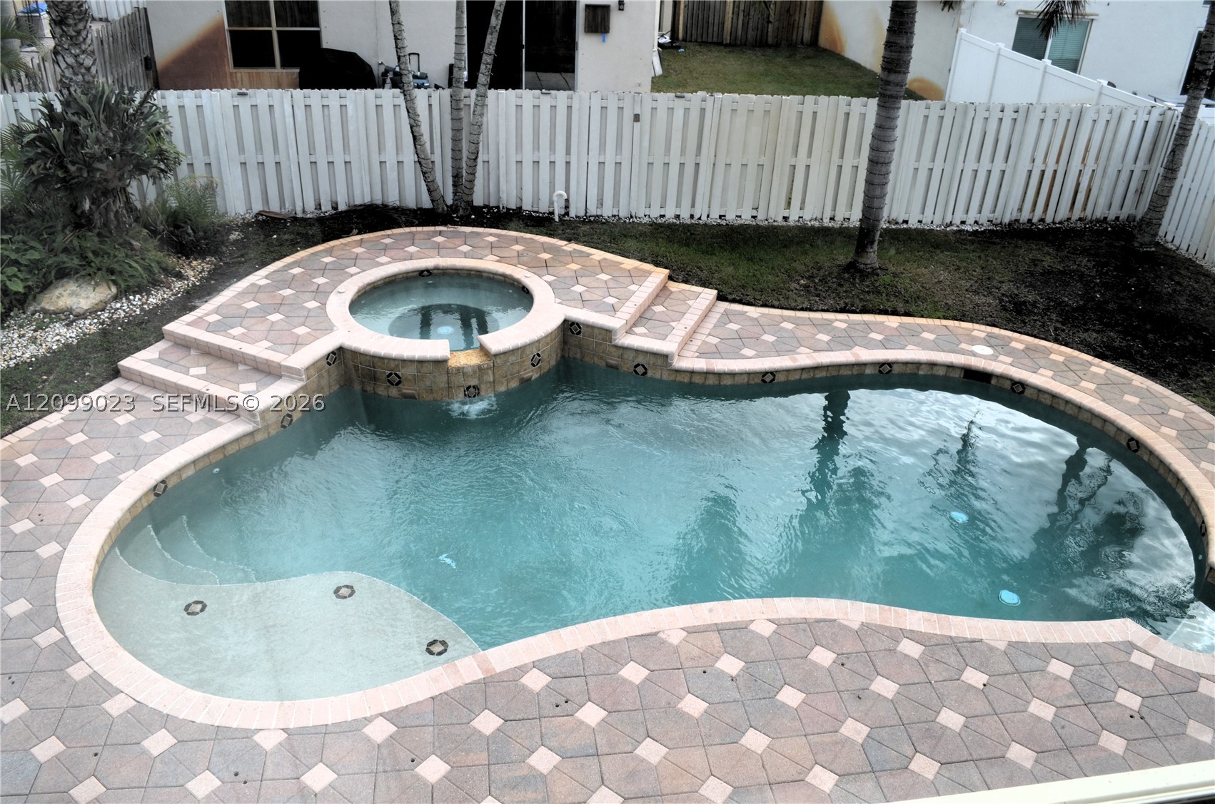 18808 NW 24th Pl, Pembroke Pines FL 33029
