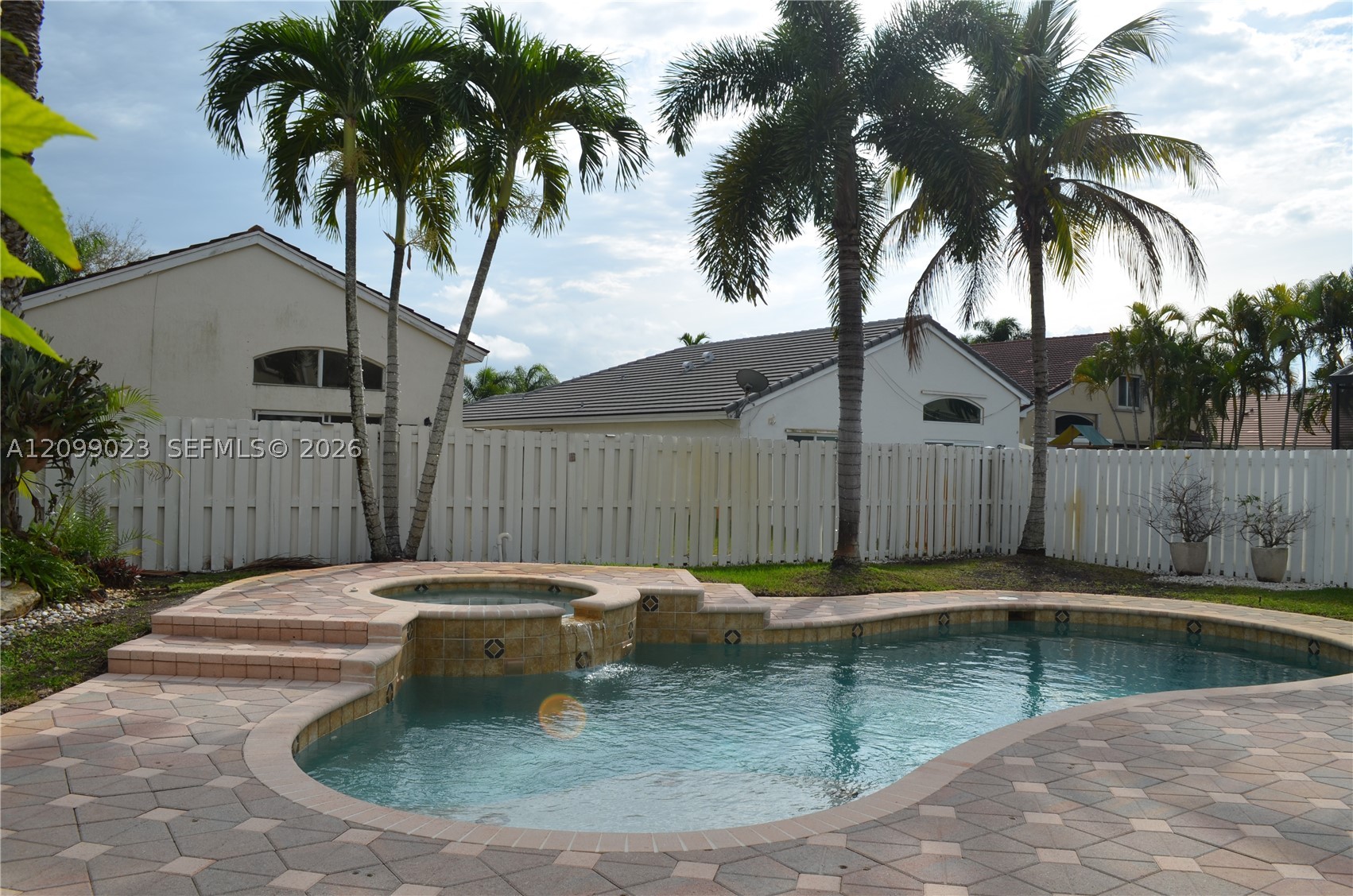 18808 NW 24th Pl, Pembroke Pines FL 33029