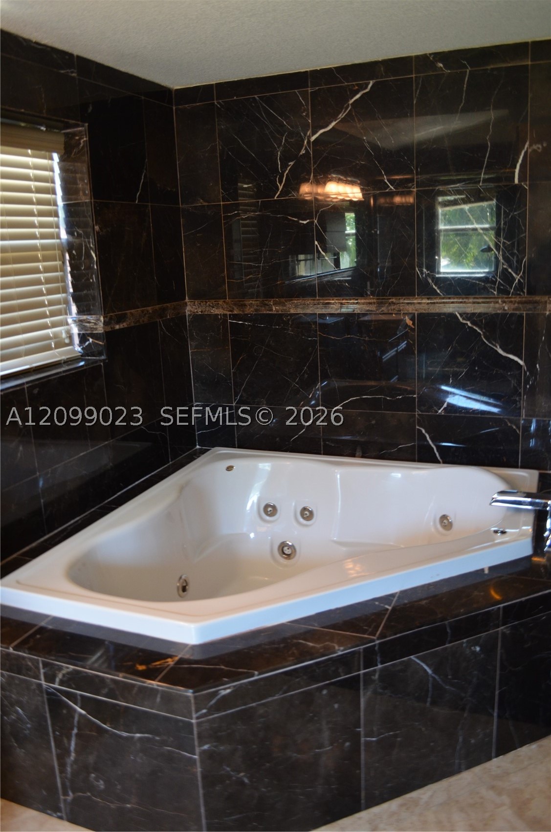 18808 NW 24th Pl, Pembroke Pines FL 33029