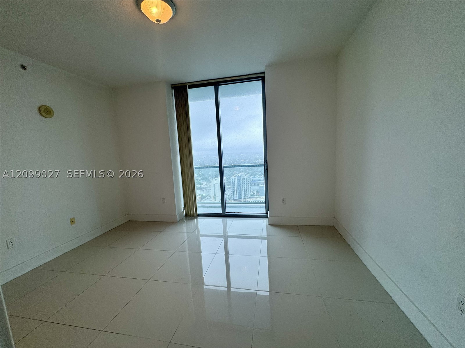 1111 SW 1st Ave #3714, Miami FL 33130