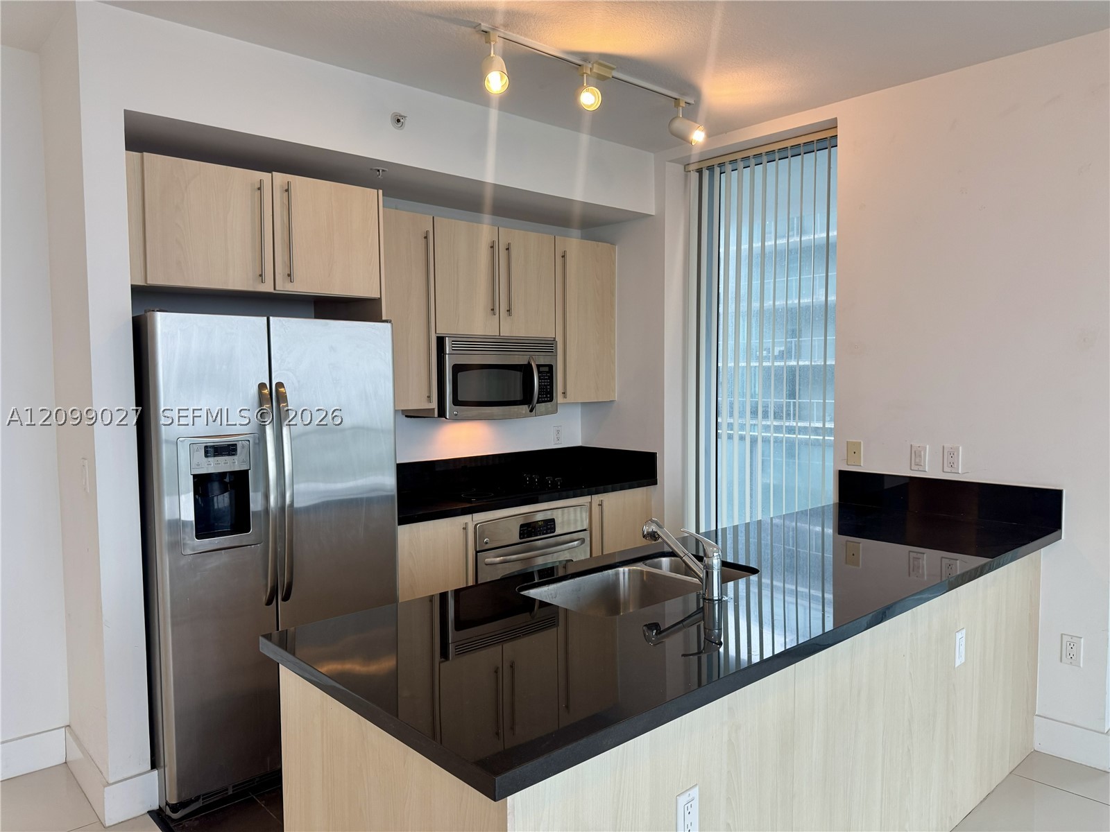 1111 SW 1st Ave #3714, Miami FL 33130