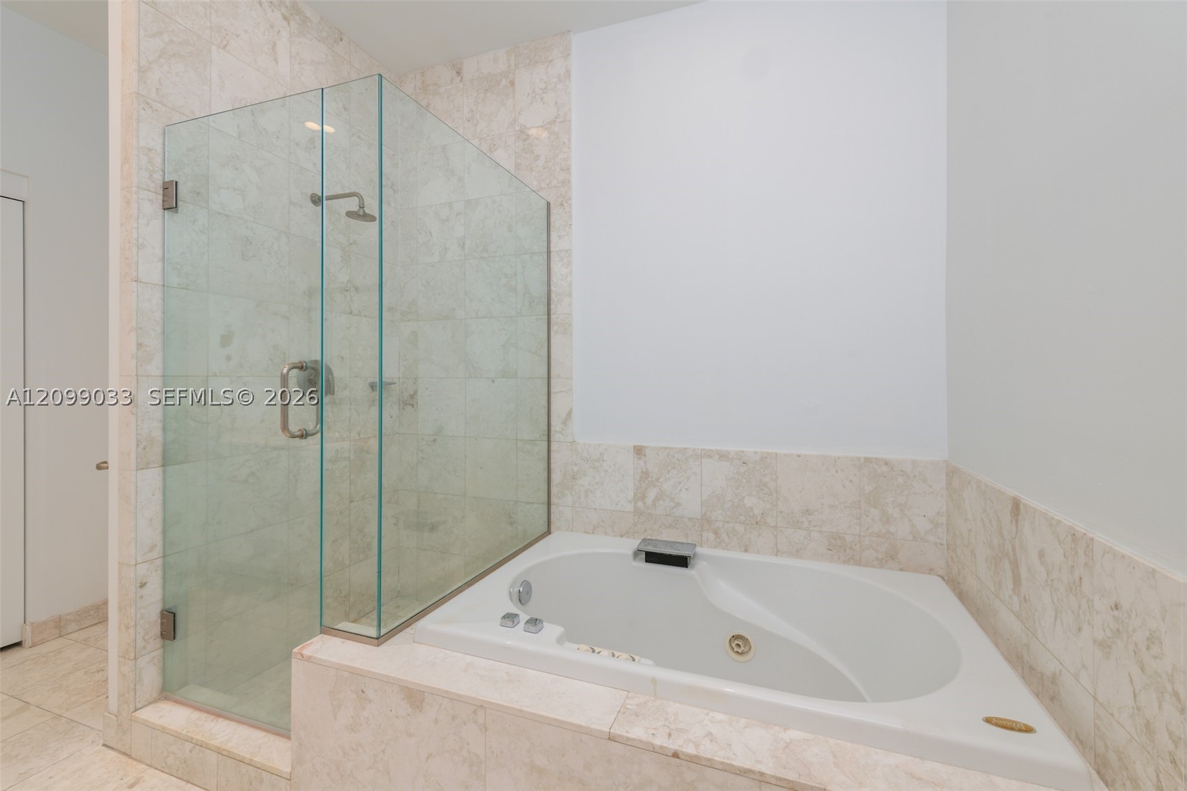 1331 Brickell Bay Dr #606, Miami FL 33131
