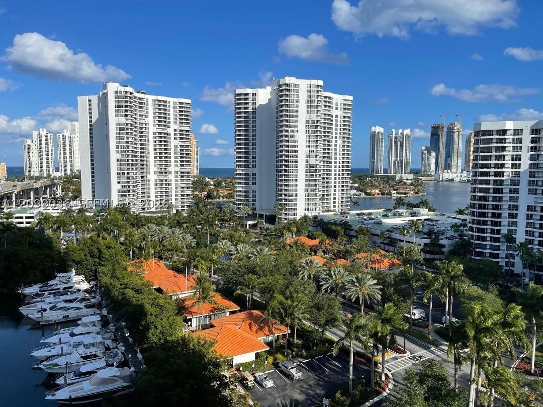 3500 Mystic Pointe Dr #1507, Aventura FL 33180