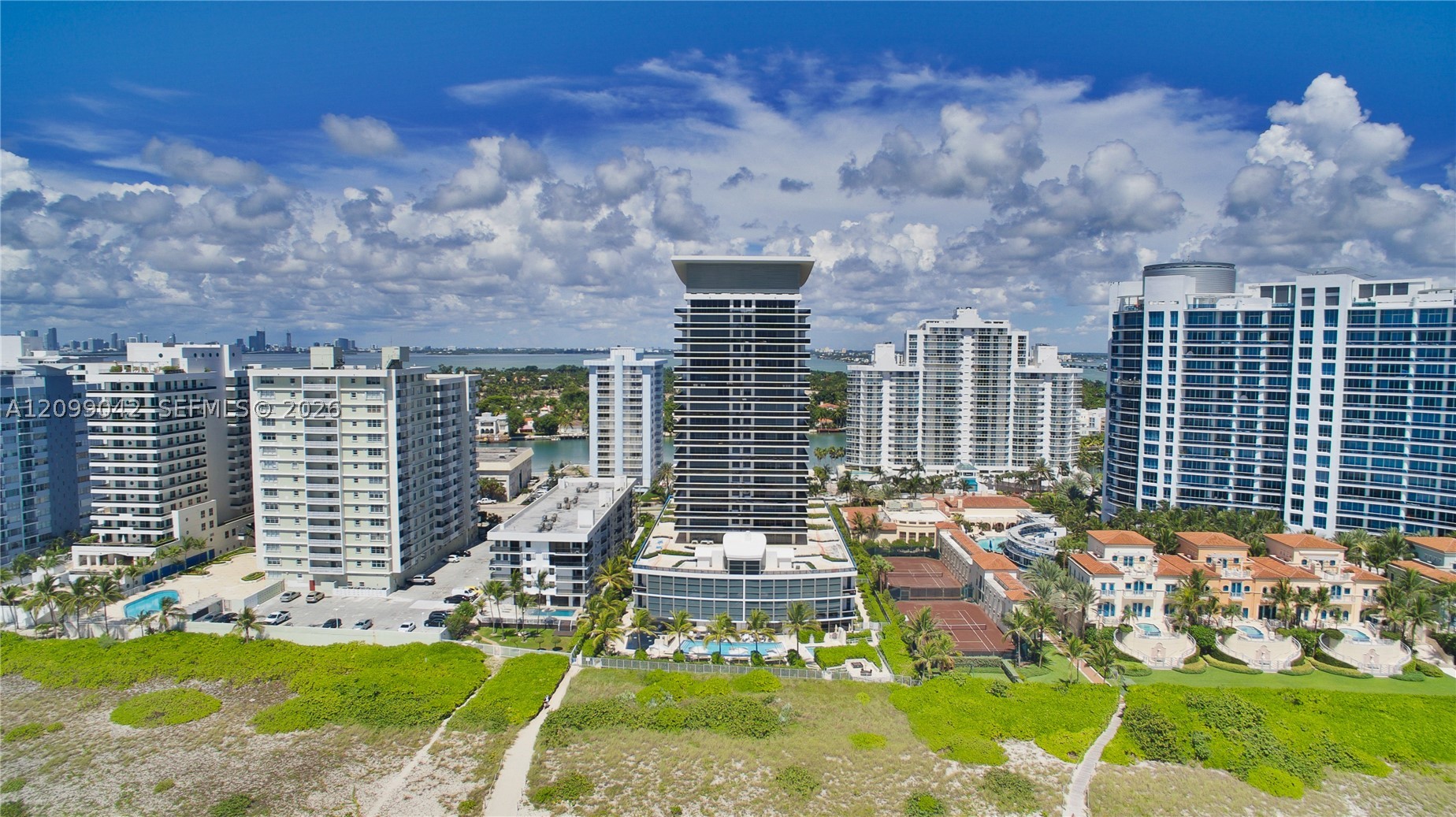 5875 Collins Ave #1008, Miami Beach FL 33140