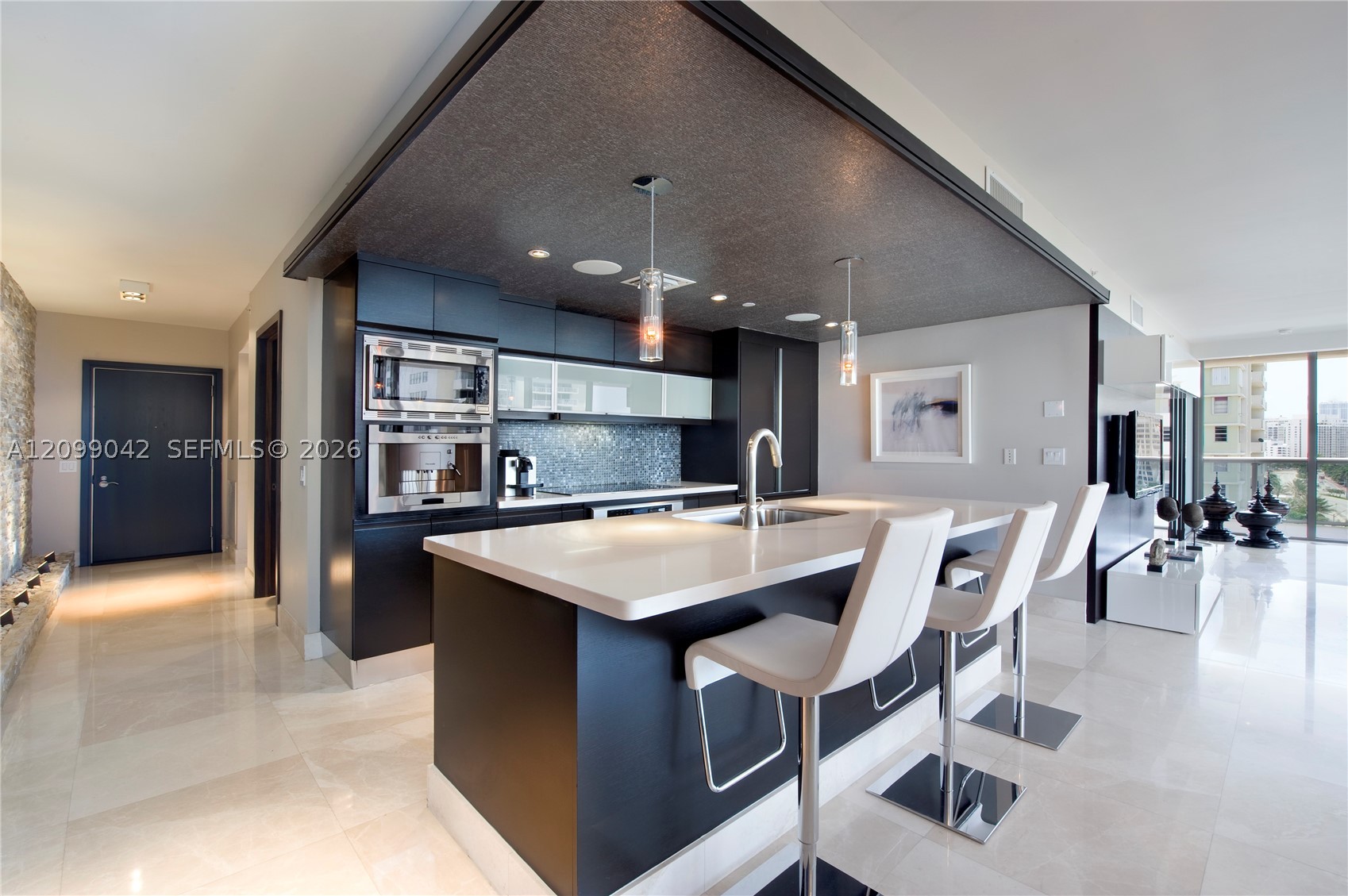 5875 Collins Ave #1008, Miami Beach FL 33140