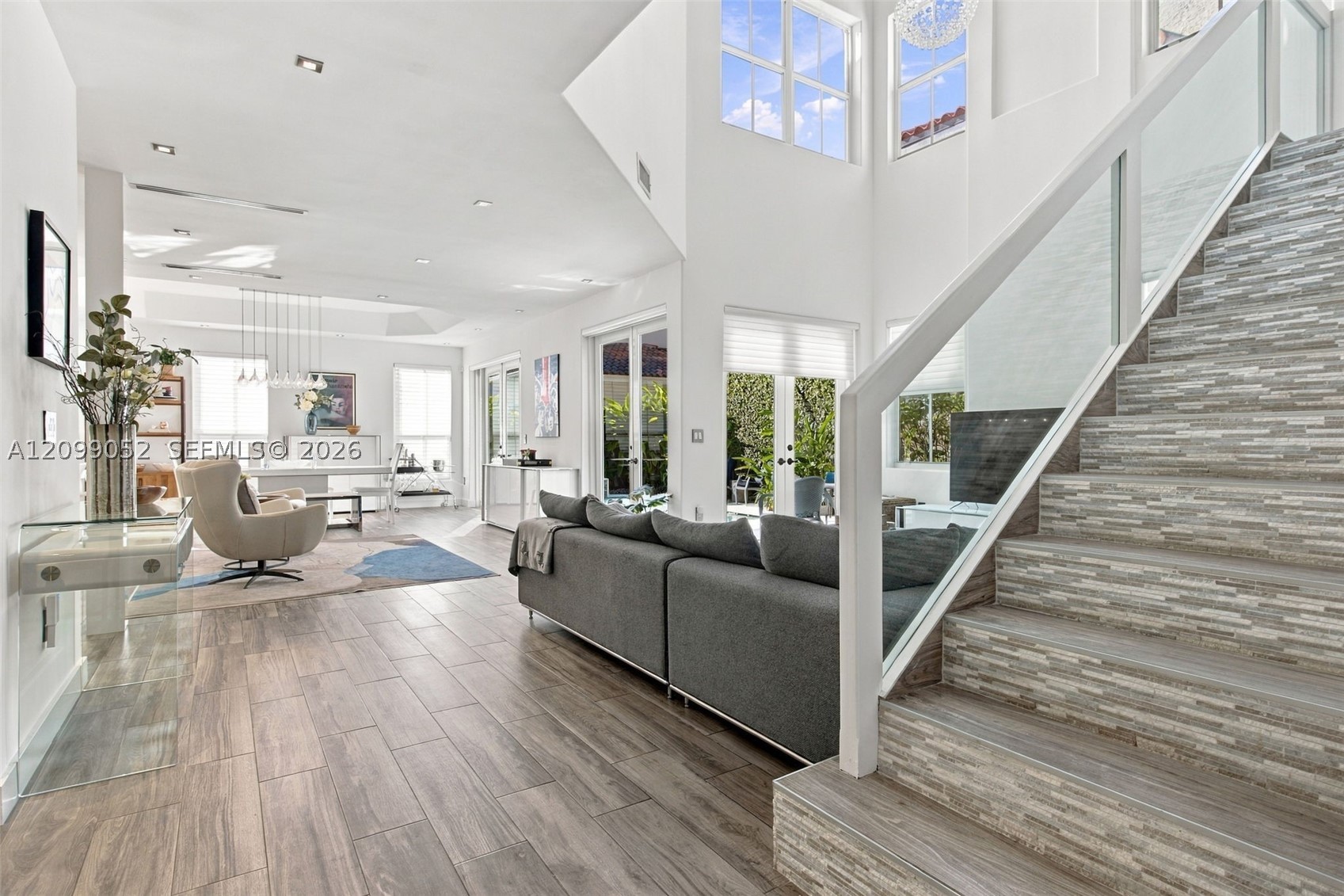 1516 Breakwater Ter, Hollywood FL 33019