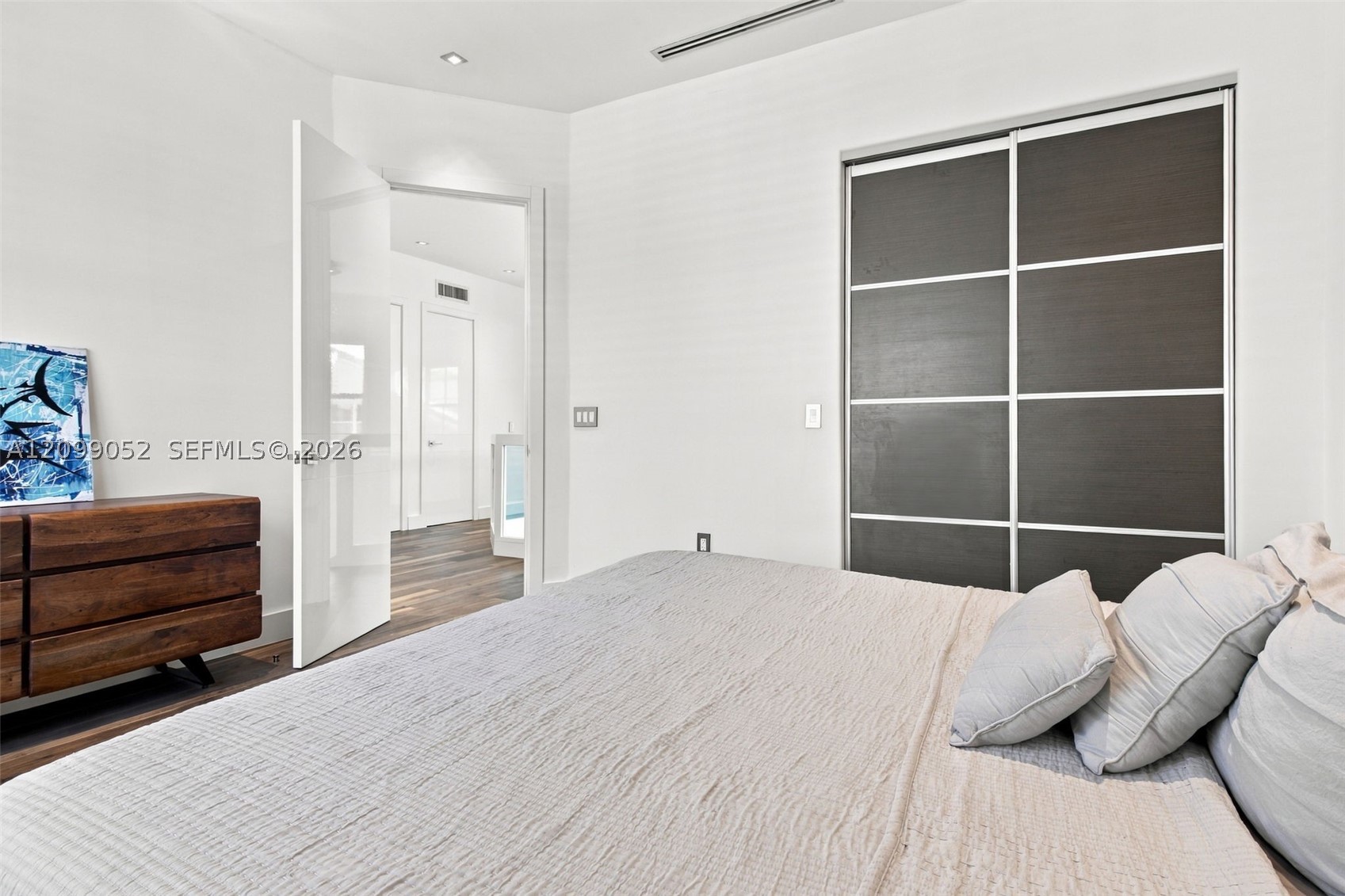 1516 Breakwater Ter, Hollywood FL 33019