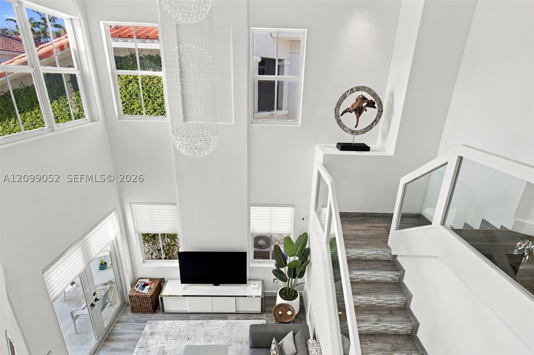 1516 Breakwater Ter, Hollywood FL 33019