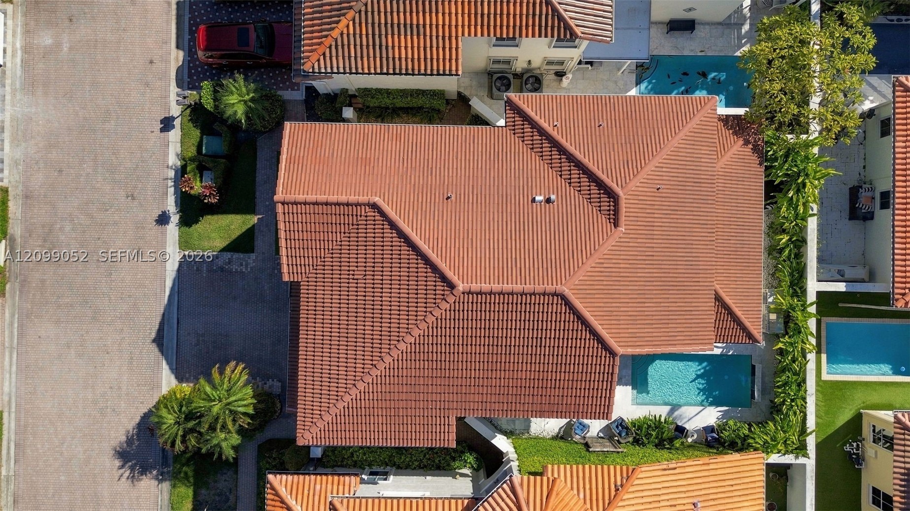 1516 Breakwater Ter, Hollywood FL 33019