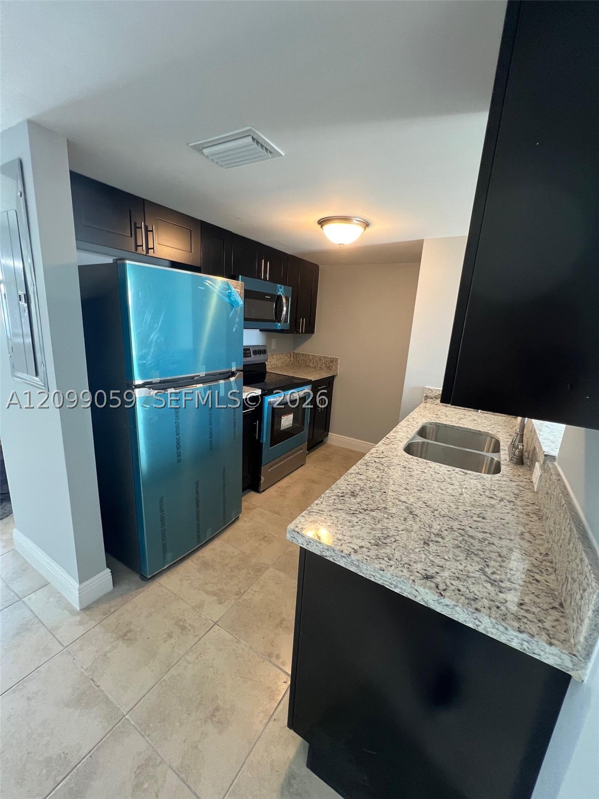 1955 NW 5th Pl #12, Miami FL 33136