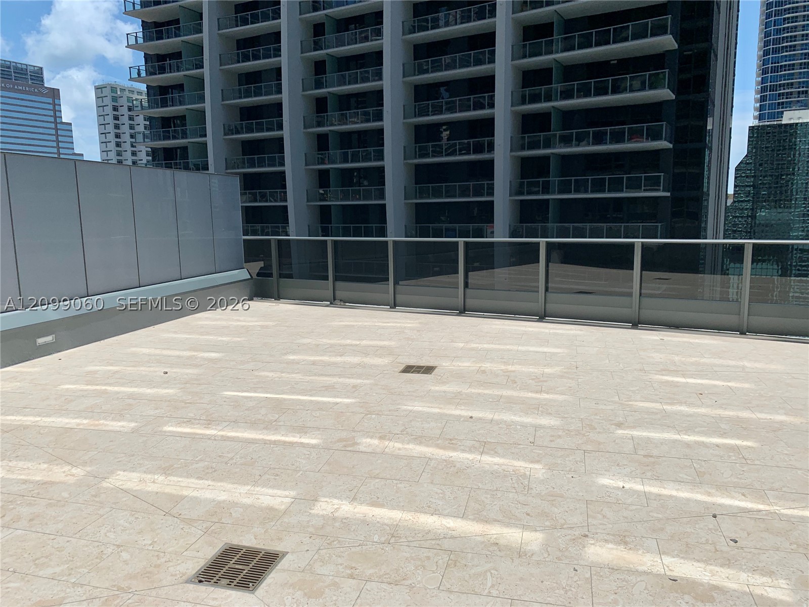 1000 Brickell Plz #1805, Miami FL 33131