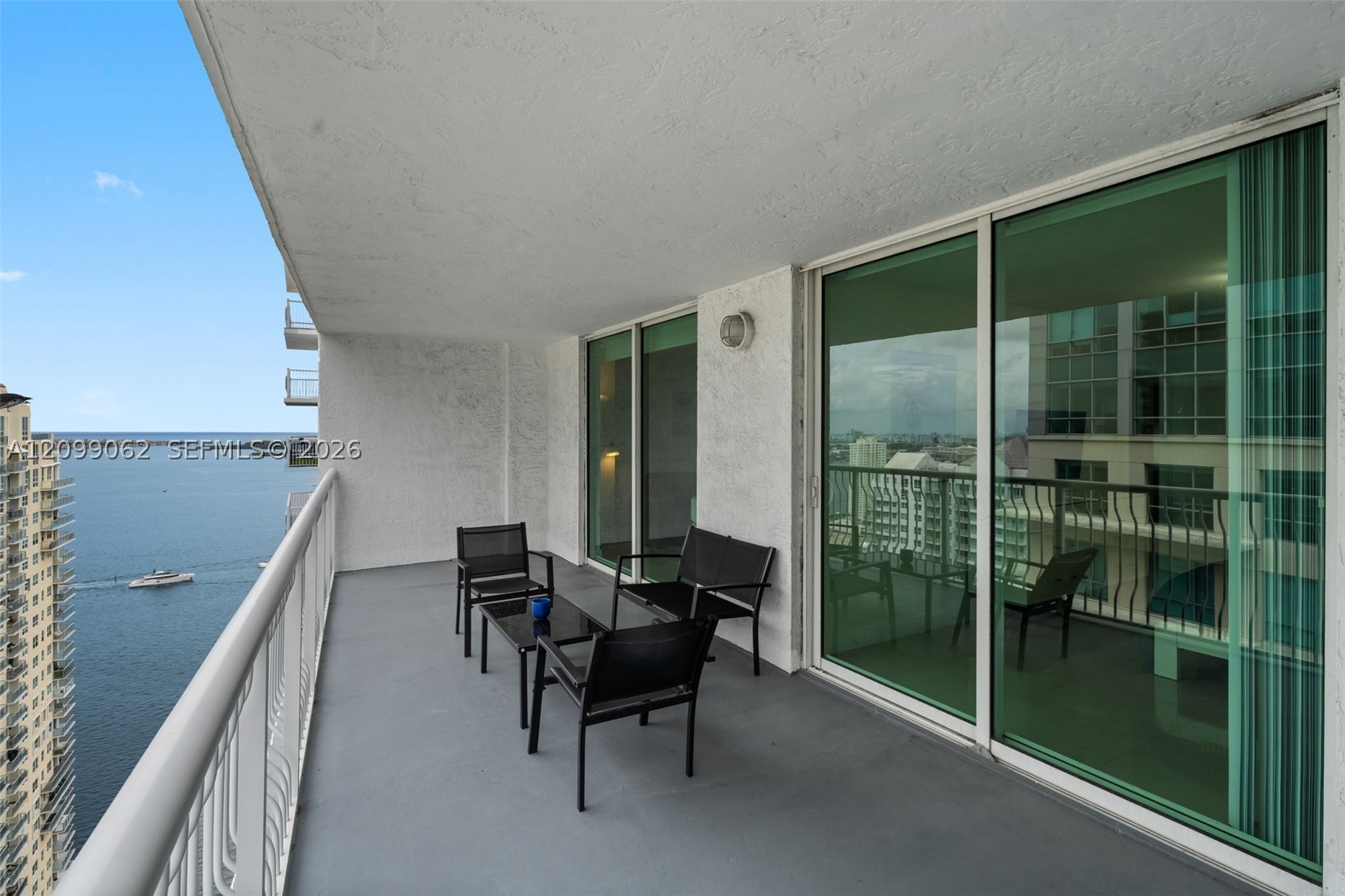 1200 Brickell Bay Dr #3908, Miami FL 33131