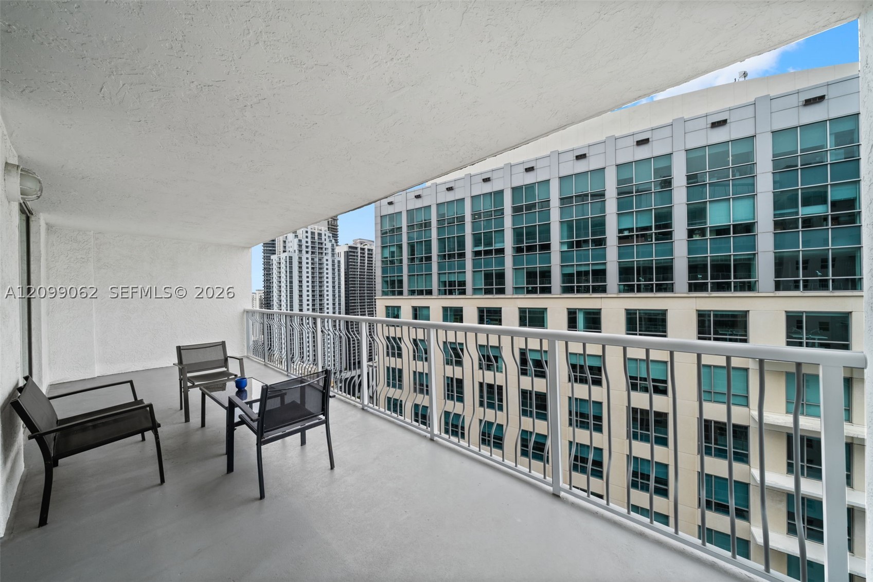 1200 Brickell Bay Dr #3908, Miami FL 33131