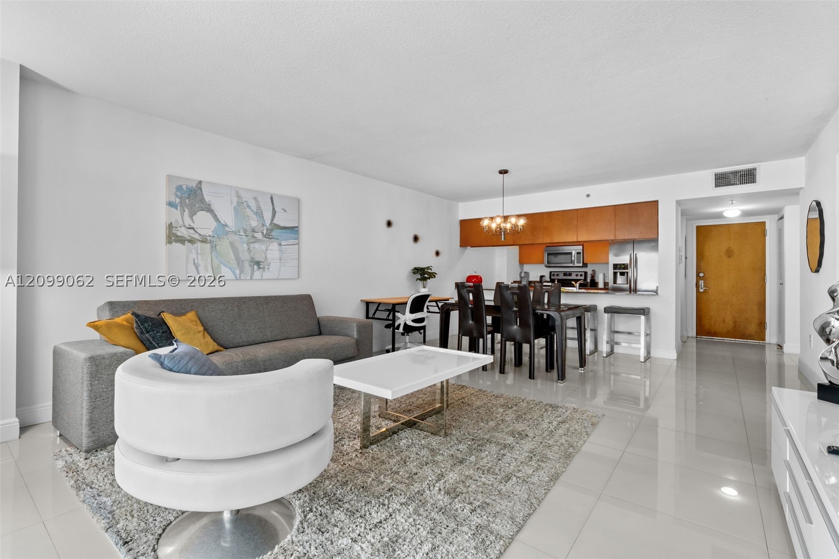 1200 Brickell Bay Dr #3908, Miami FL 33131