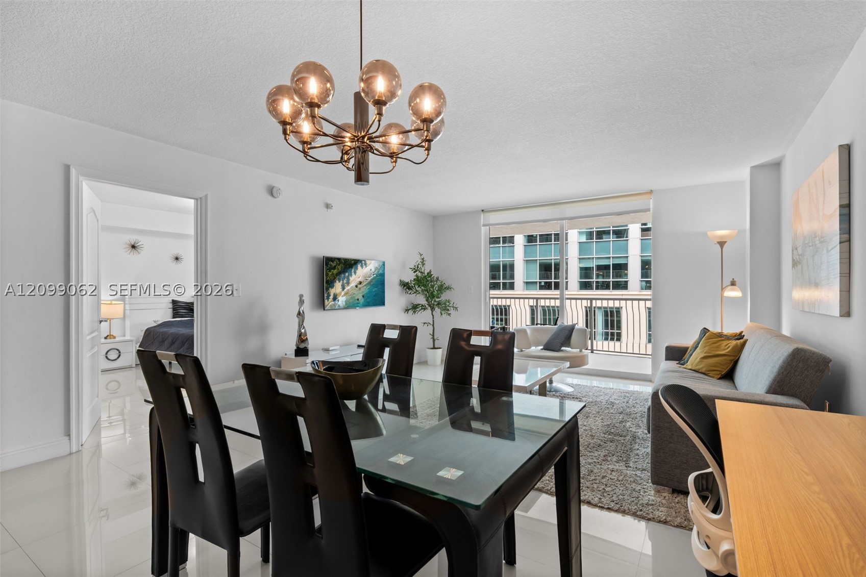 1200 Brickell Bay Dr #3908, Miami FL 33131