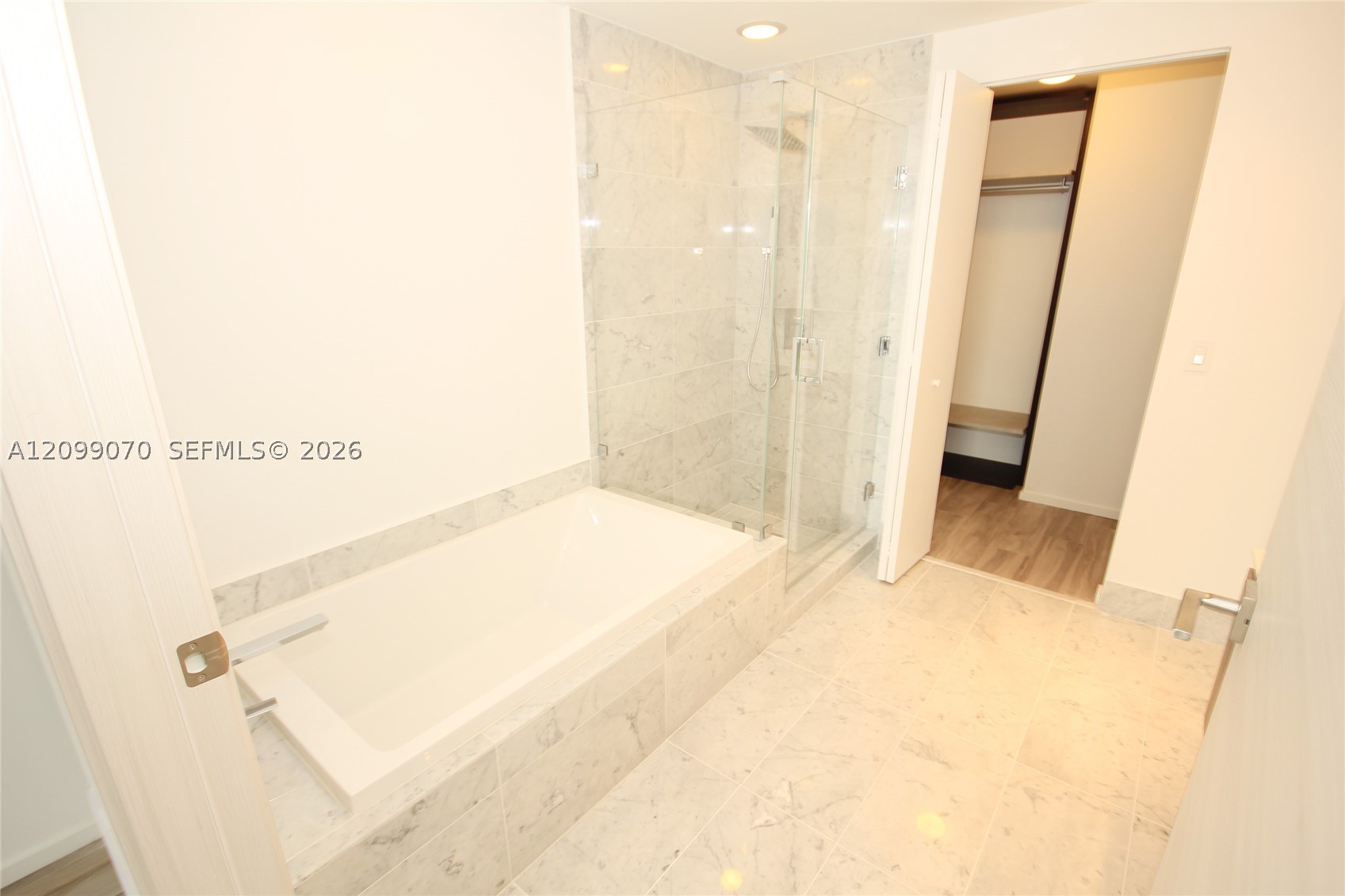 801 S Miami Ave #3710, Miami FL 33130