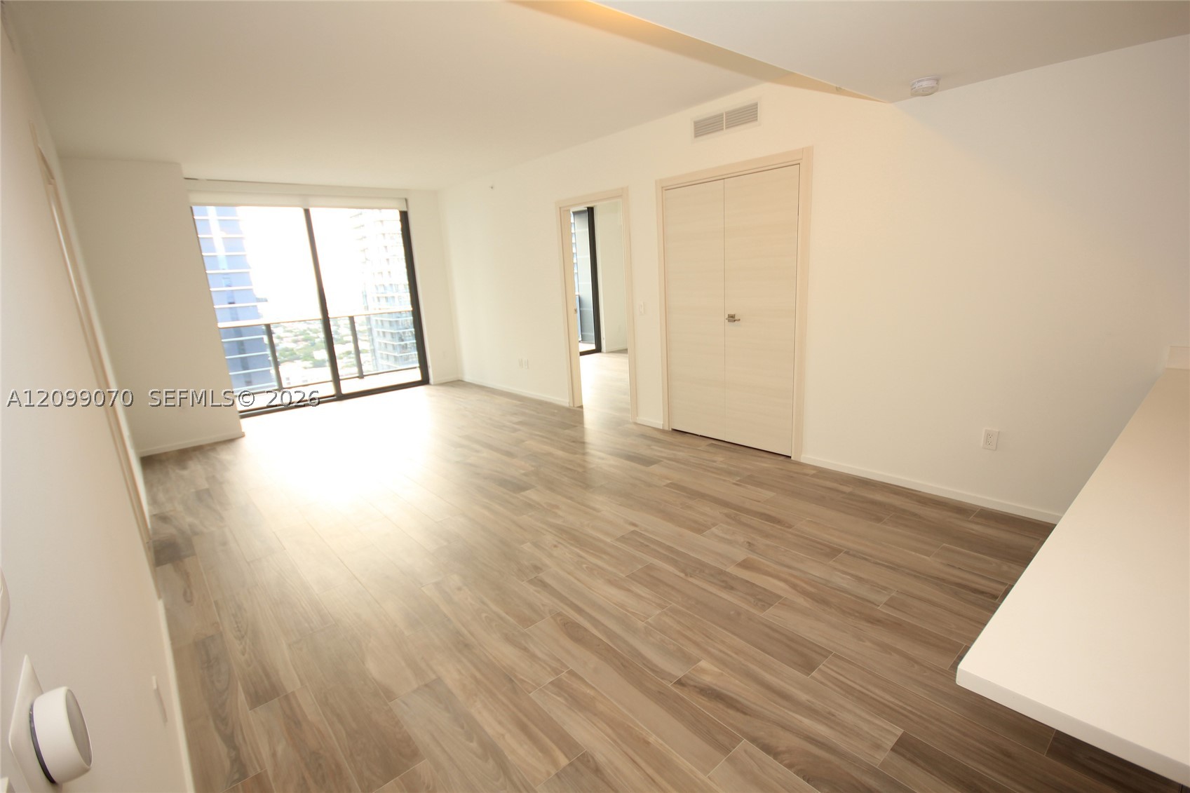 801 S Miami Ave #3710, Miami FL 33130