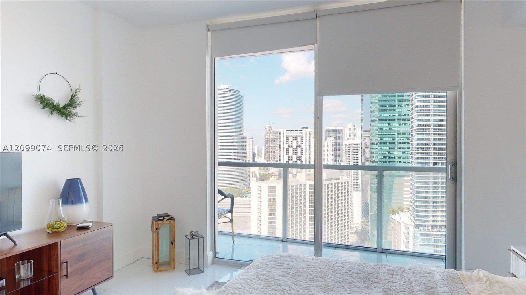 500 Brickell Ave #3405, Miami FL 33131