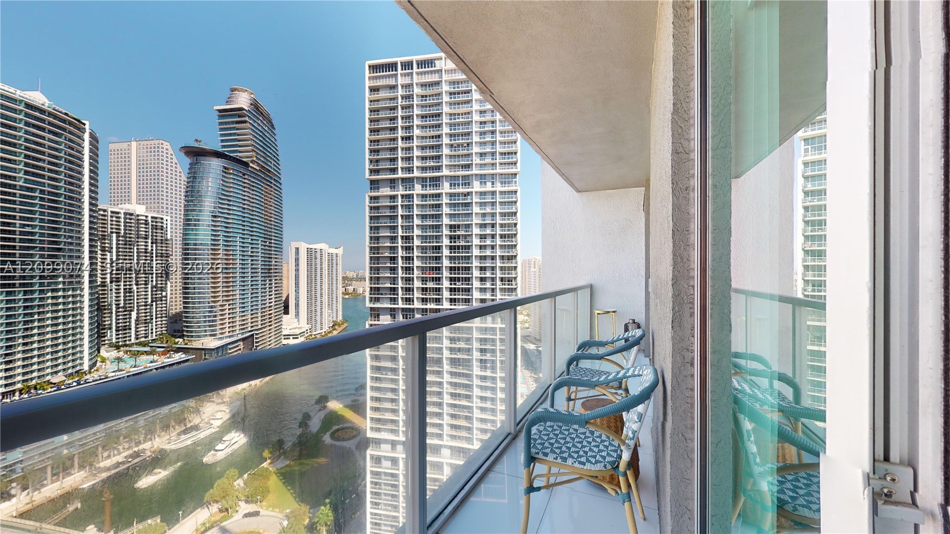 500 Brickell Ave #3405, Miami FL 33131