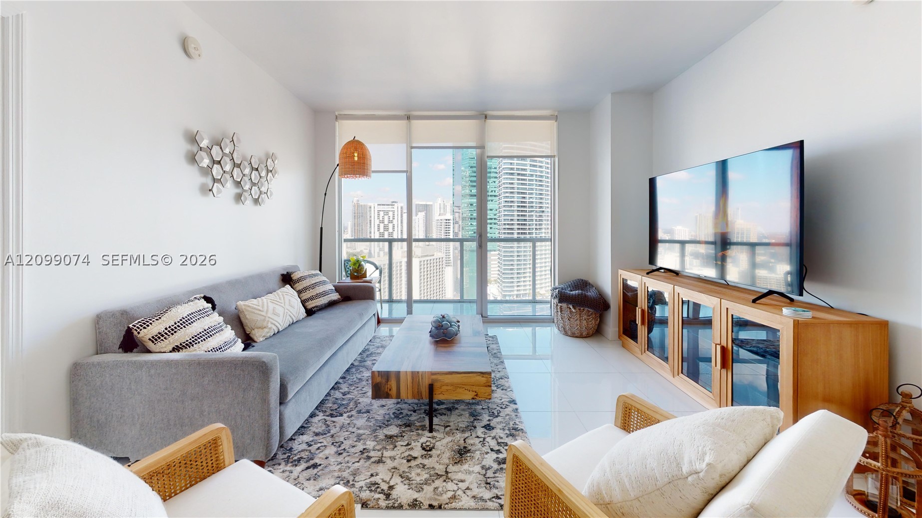 500 Brickell Ave #3405, Miami FL 33131
