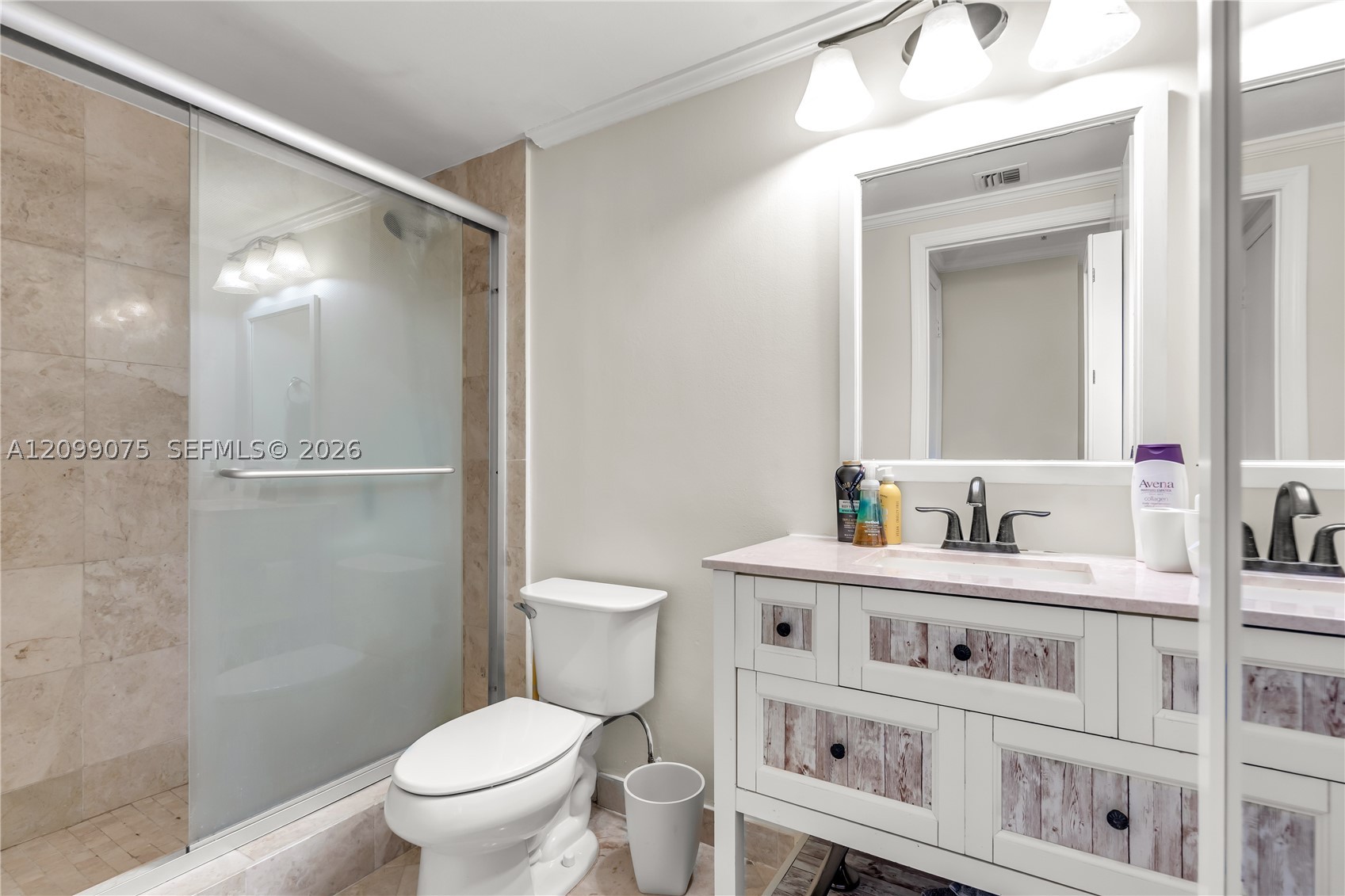 701 Brickell Key Blvd #1004, Miami FL 33131