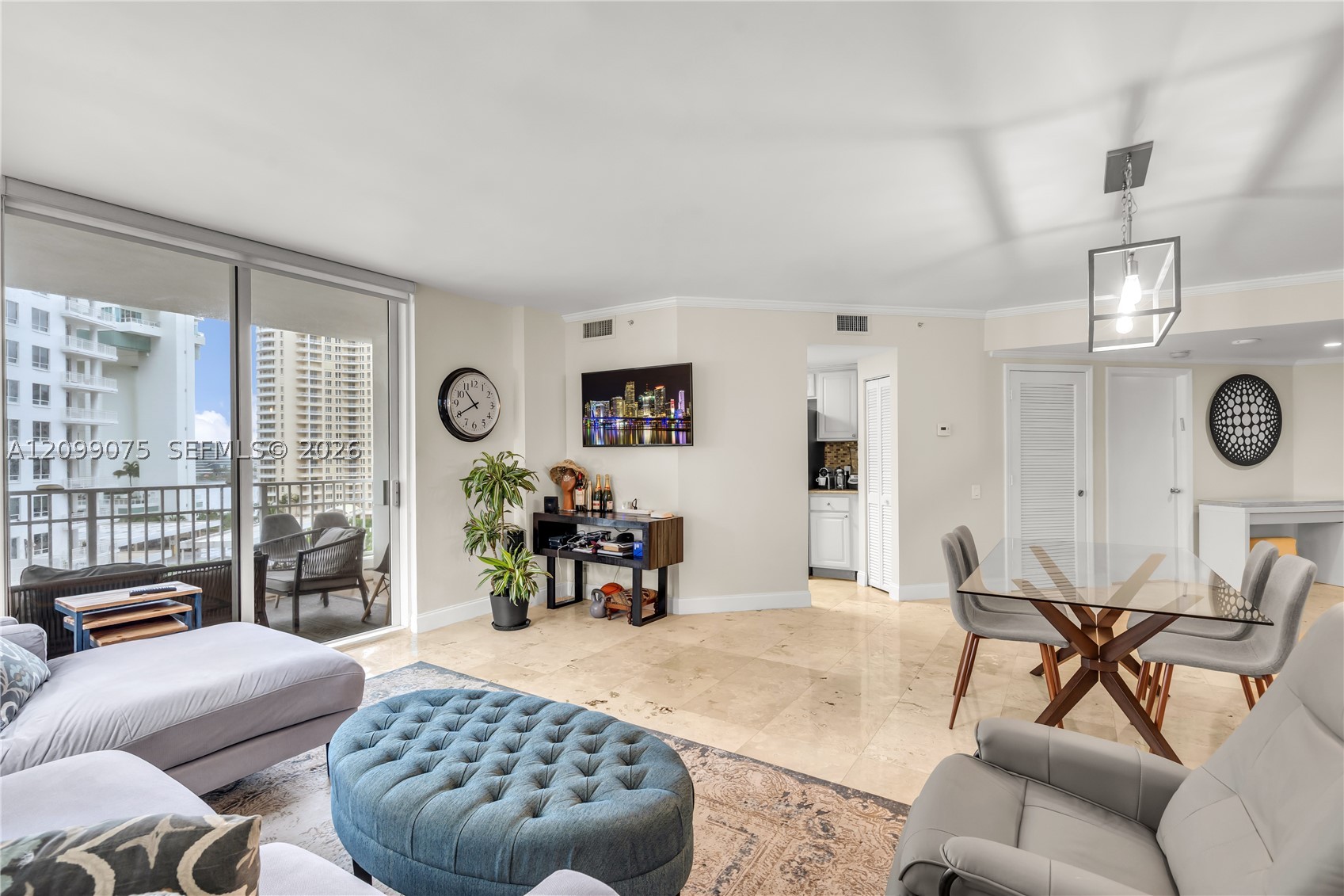 701 Brickell Key Blvd #1004, Miami FL 33131