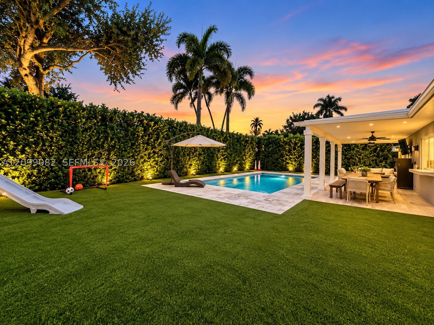 19900 SW 83rd Ave, Cutler Bay FL 33189