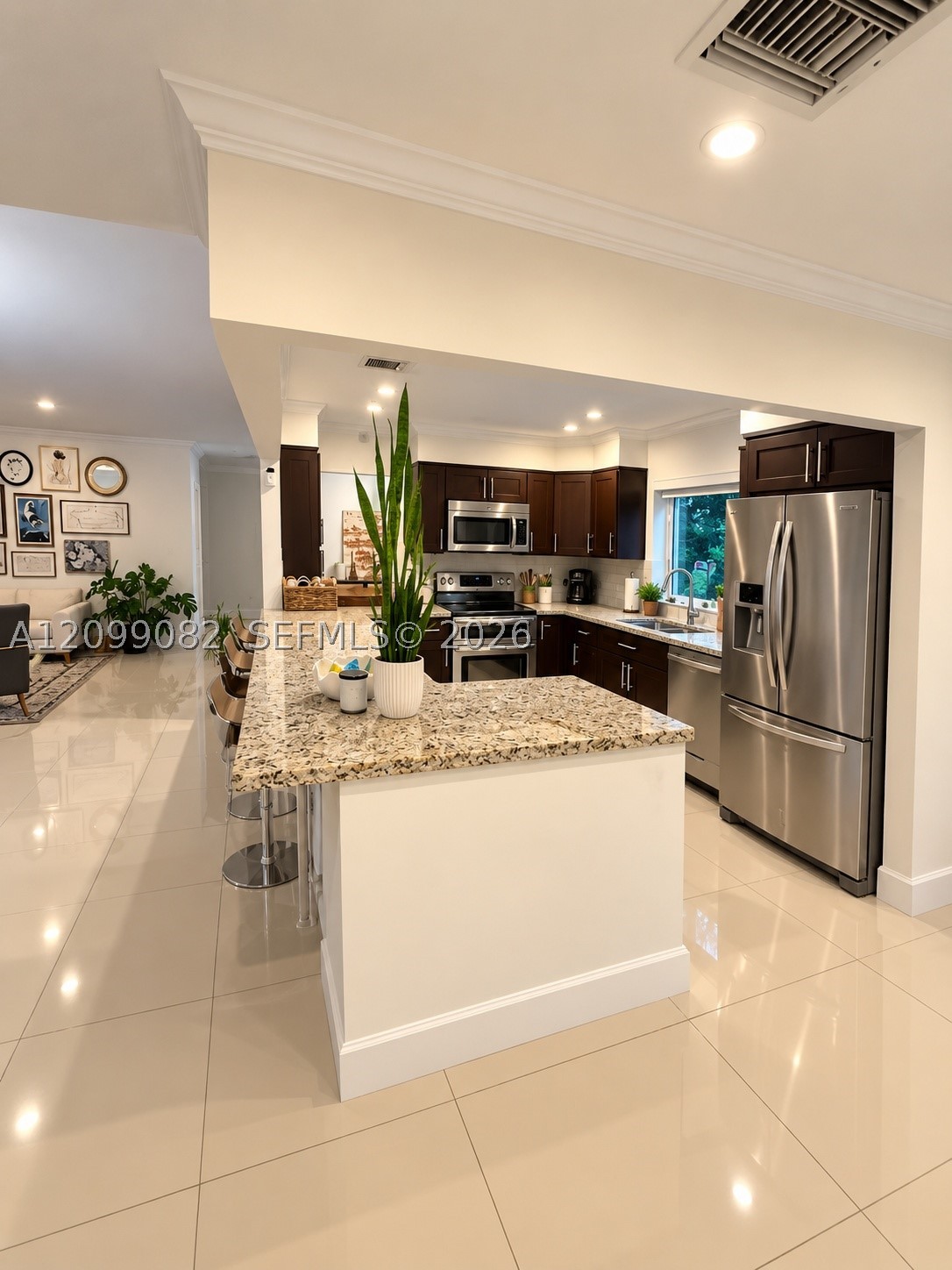 19900 SW 83rd Ave, Cutler Bay FL 33189