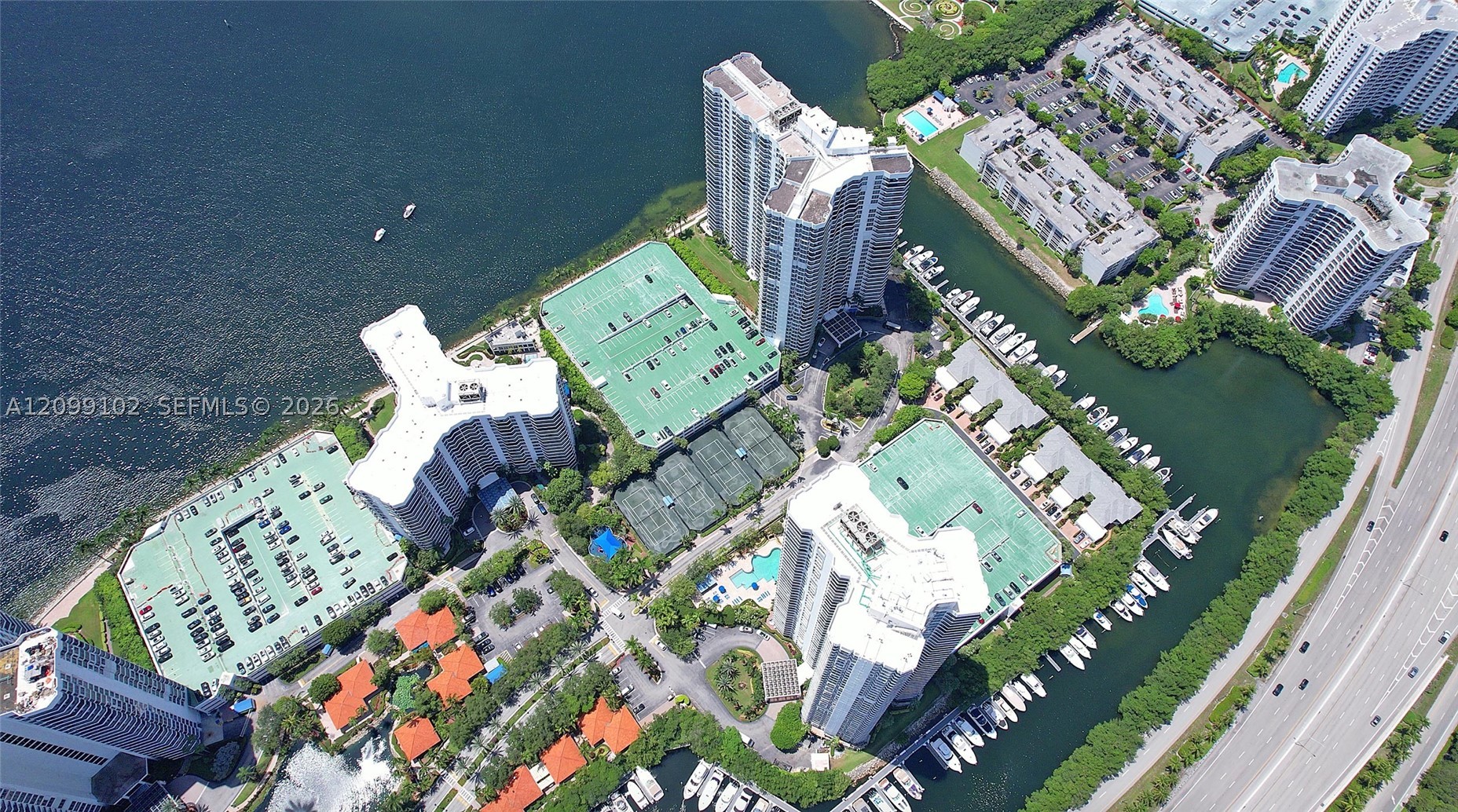 3400 NE 192nd St #1707, Aventura FL 33180