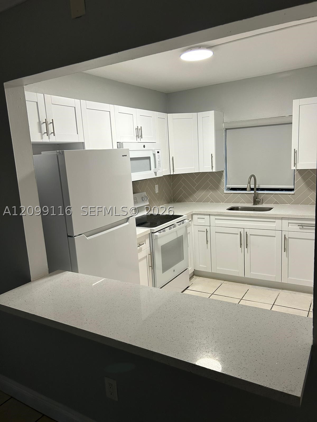 6495 W 27th Ave #41-101, Hialeah FL 33016