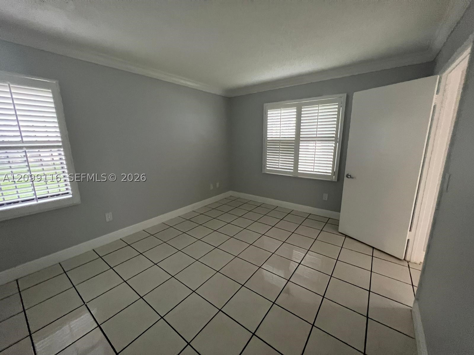 6495 W 27th Ave #41-101, Hialeah FL 33016