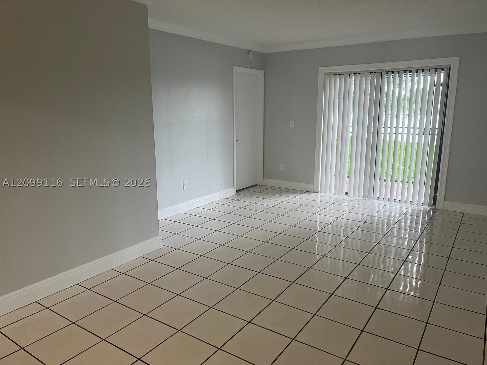 6495 W 27th Ave #41-101, Hialeah FL 33016