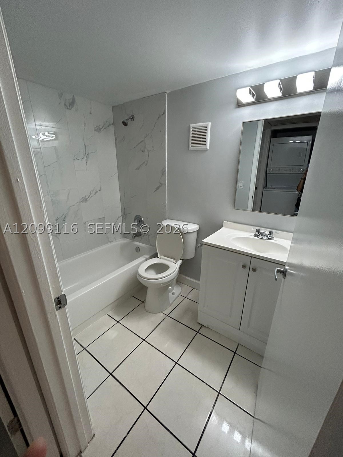 6495 W 27th Ave #41-101, Hialeah FL 33016