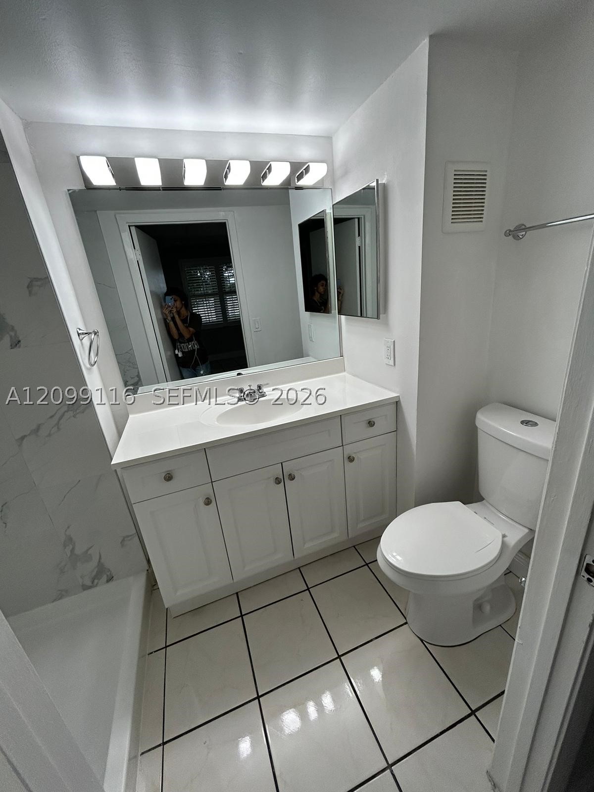 6495 W 27th Ave #41-101, Hialeah FL 33016
