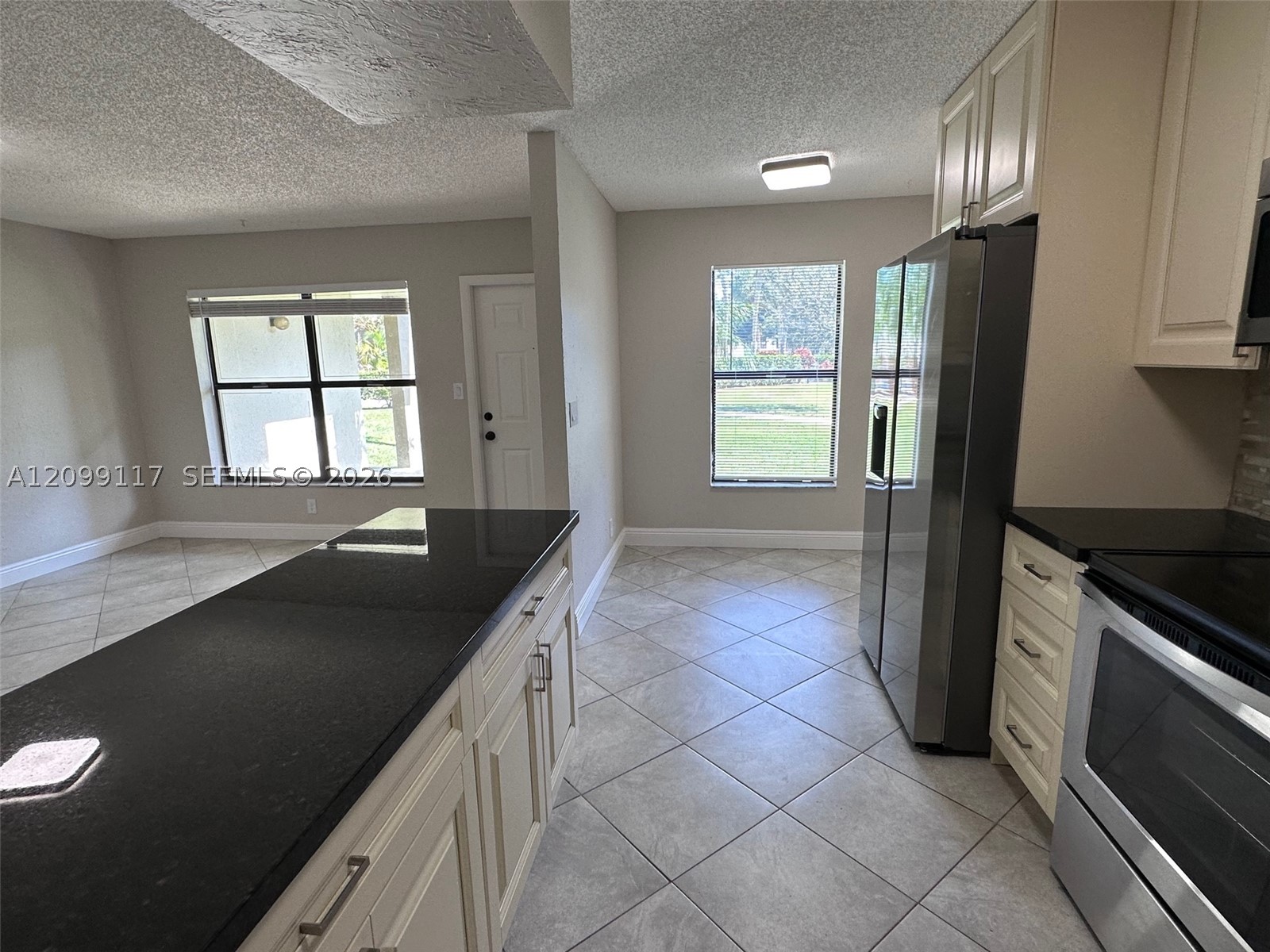 5515 Courtyard Dr #5515, Margate FL 33063