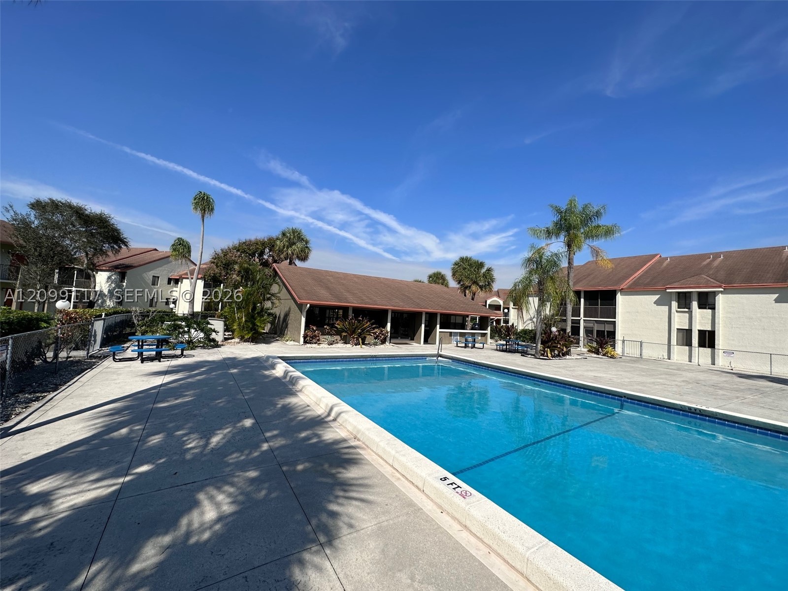 5515 Courtyard Dr #5515, Margate FL 33063