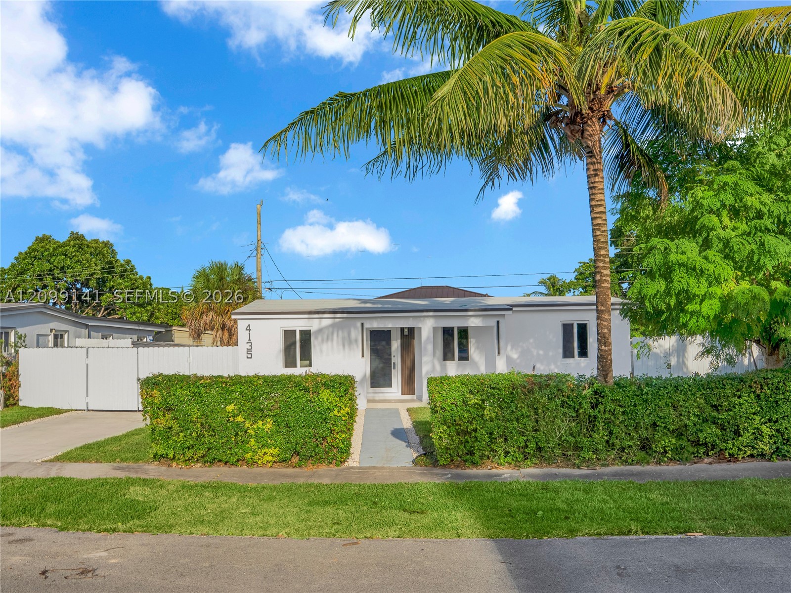 4135 SW 116th Ave, Miami FL 33165