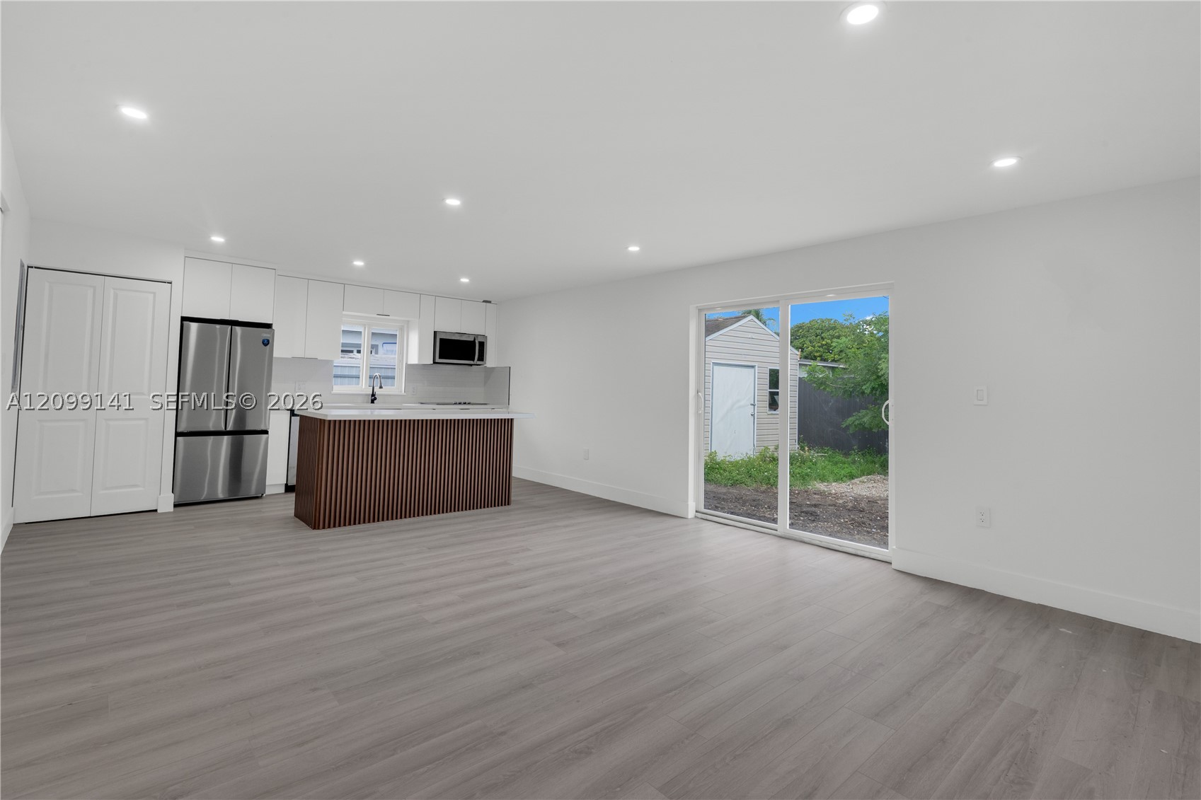 4135 SW 116th Ave, Miami FL 33165