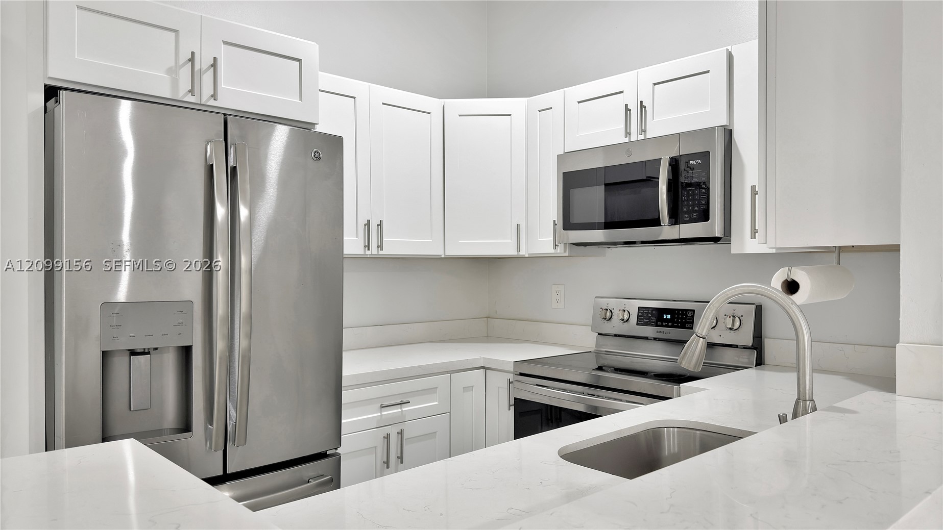 9721 Hammocks Blvd #201, Miami FL 33196