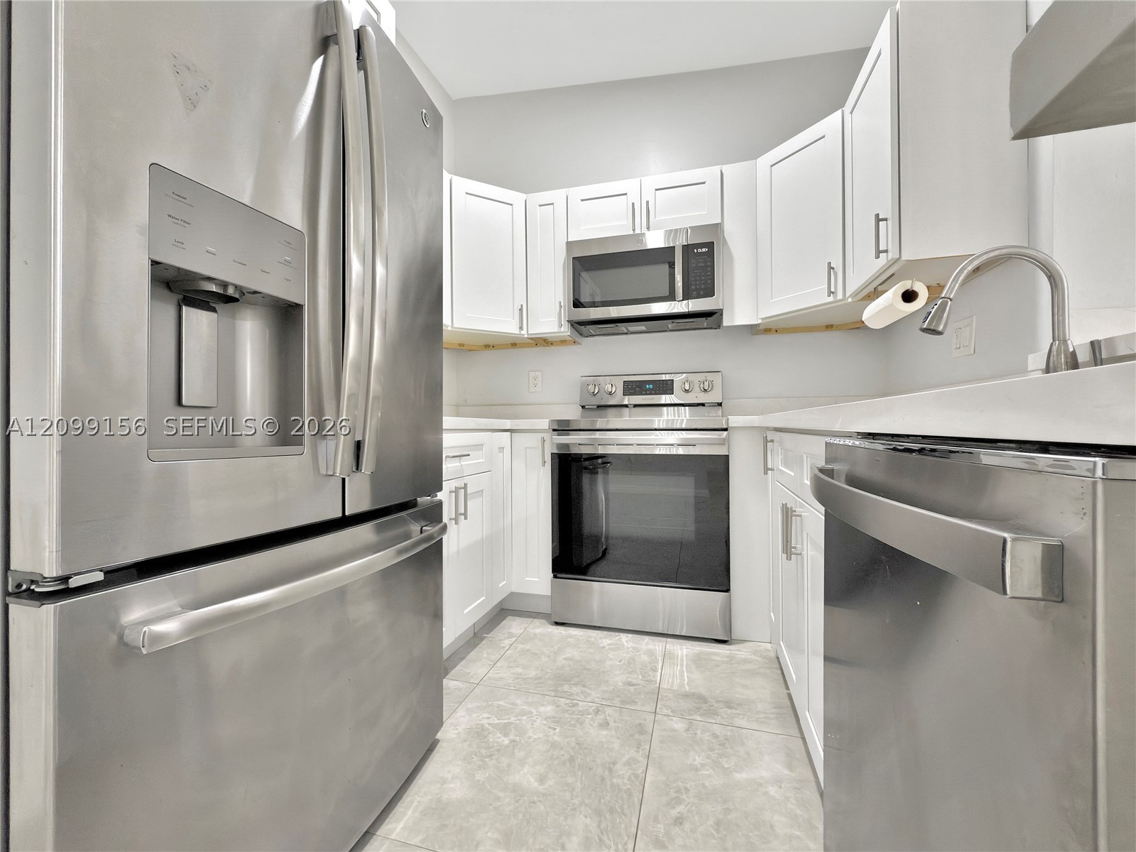 9721 Hammocks Blvd #201, Miami FL 33196