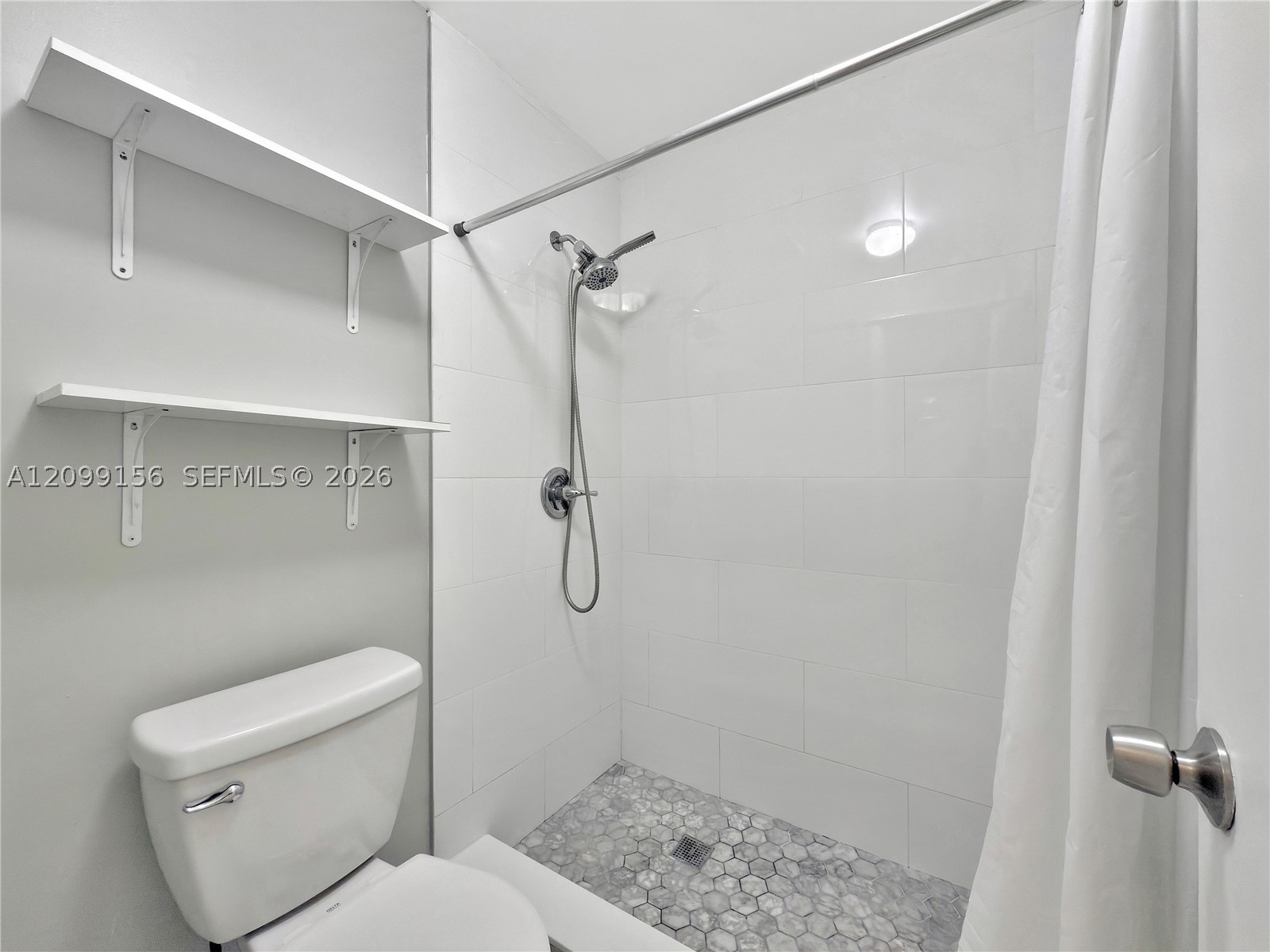 9721 Hammocks Blvd #201, Miami FL 33196