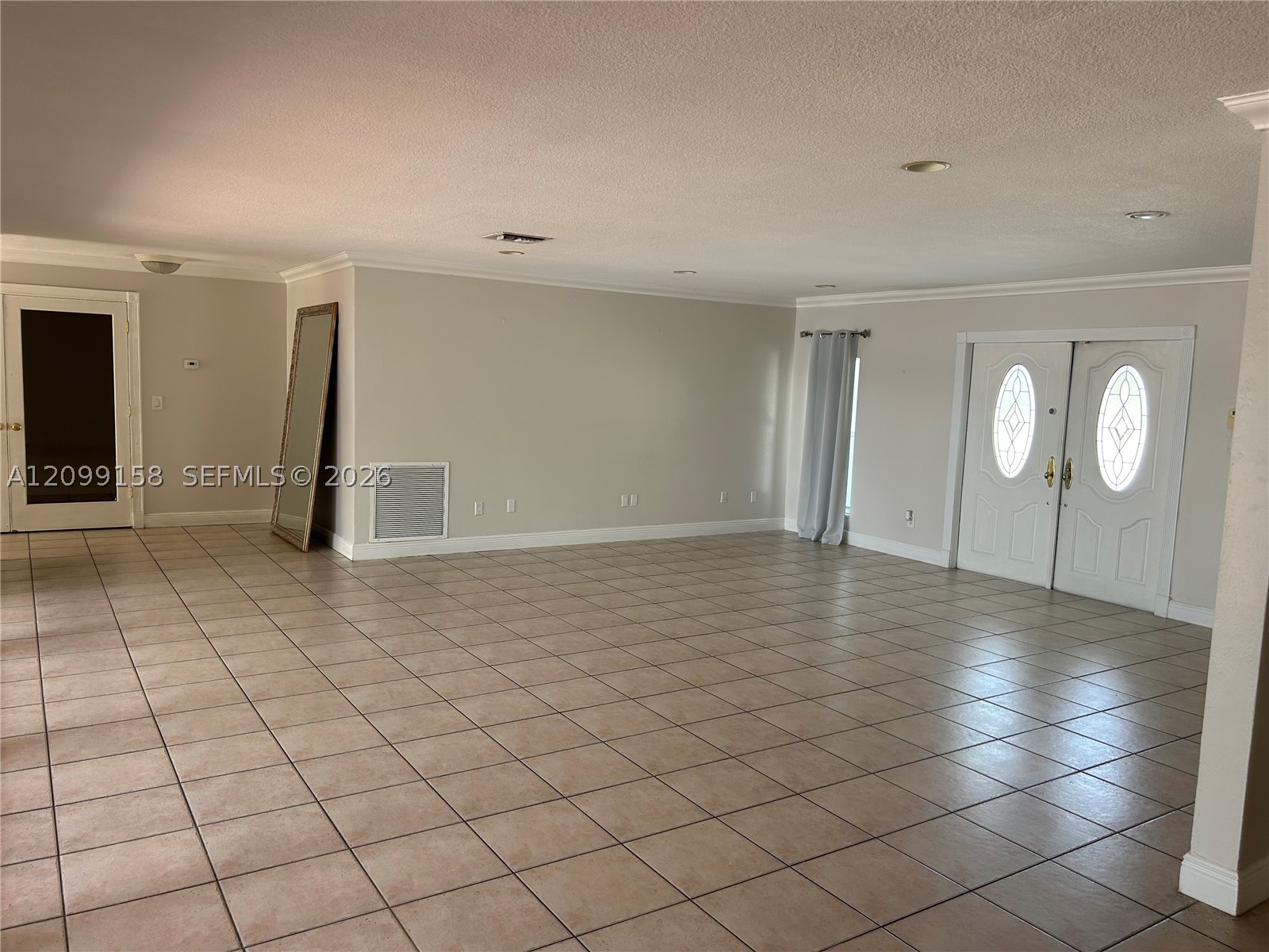 1490 Lenape Dr, Miami Springs FL 33166