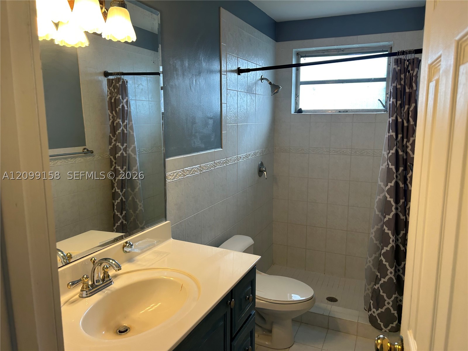 1490 Lenape Dr, Miami Springs FL 33166